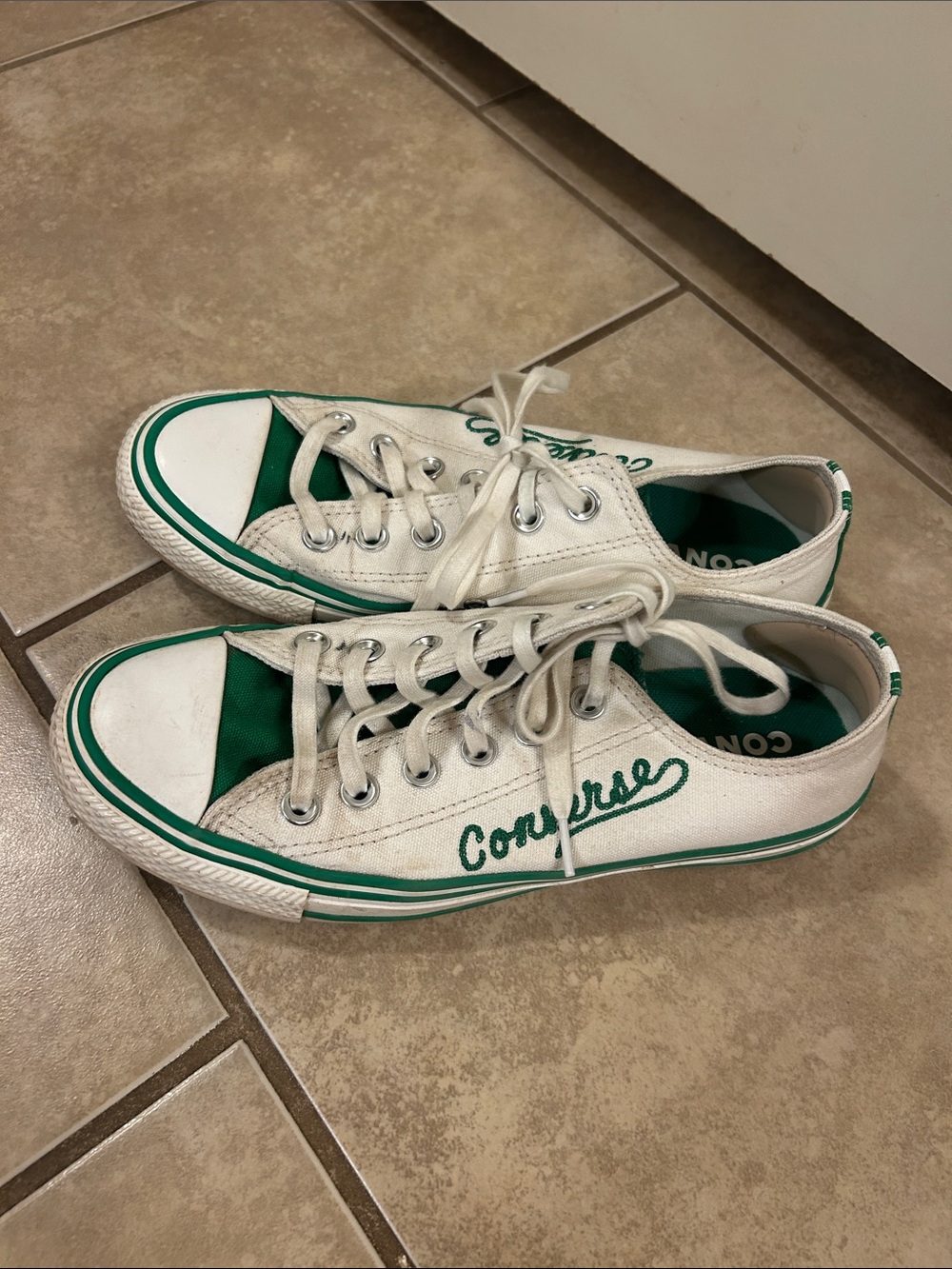 Converse White Canvas Low-Top Sneakers with Green Trim embroidered